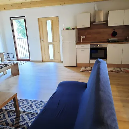 Apartma